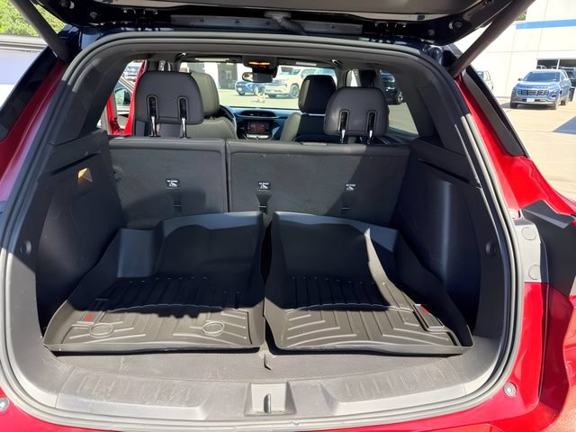 Used 2022 Chevrolet TrailBlazer RS w/ Sun and Liftgate Package AWD/4WD image 21