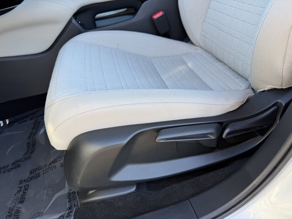 Used 2025 Honda HR-V LX image 14