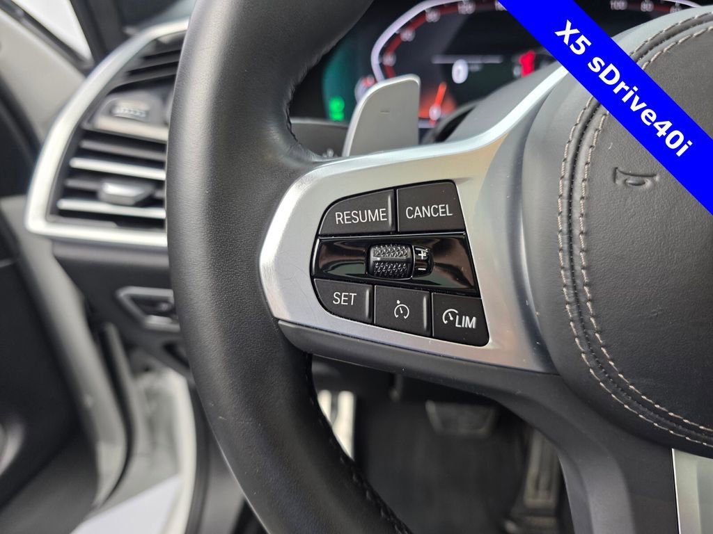 Used 2022 BMW X5 sDrive40i w/ M Sport Package image 19