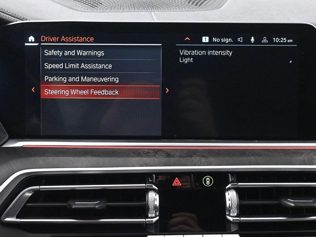 Used 2022 BMW X5 xDrive40i w/ M Sport Package image 41