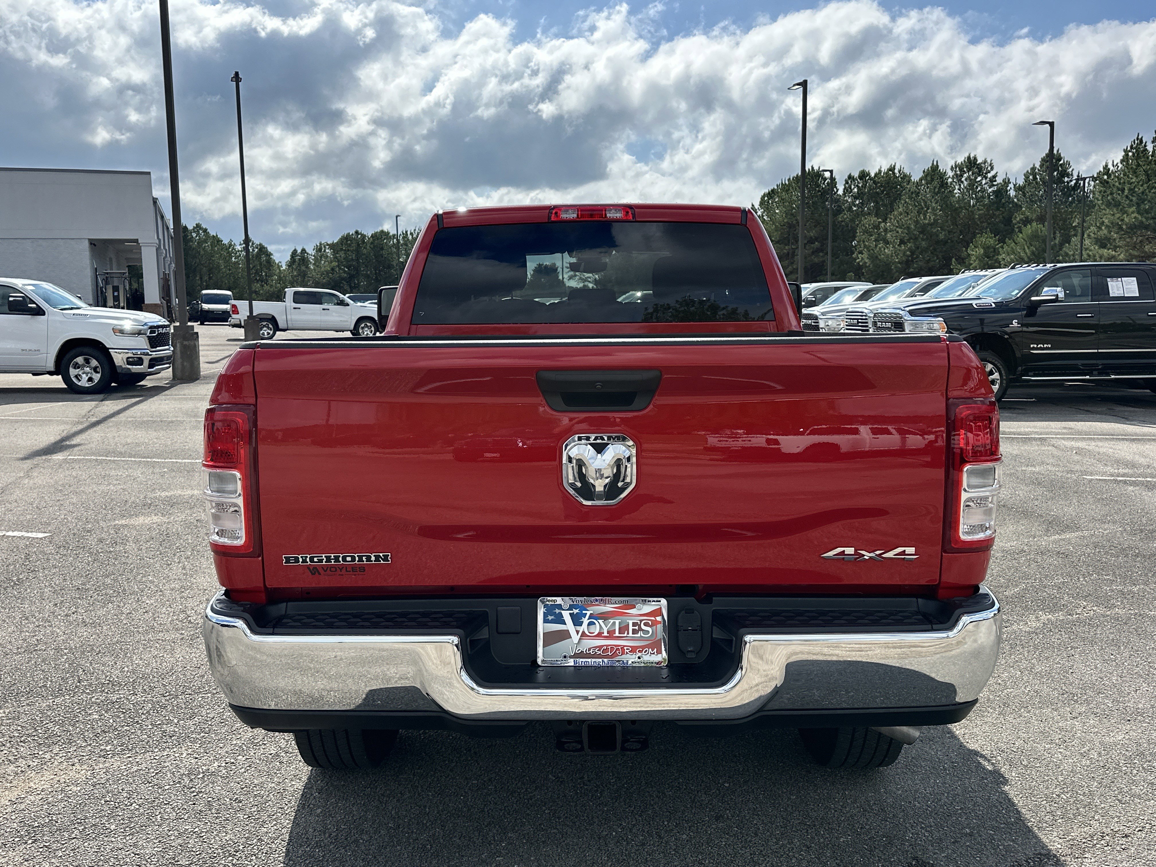 Used 2024 RAM 2500 Big Horn w/ Bed Utility Group image 6