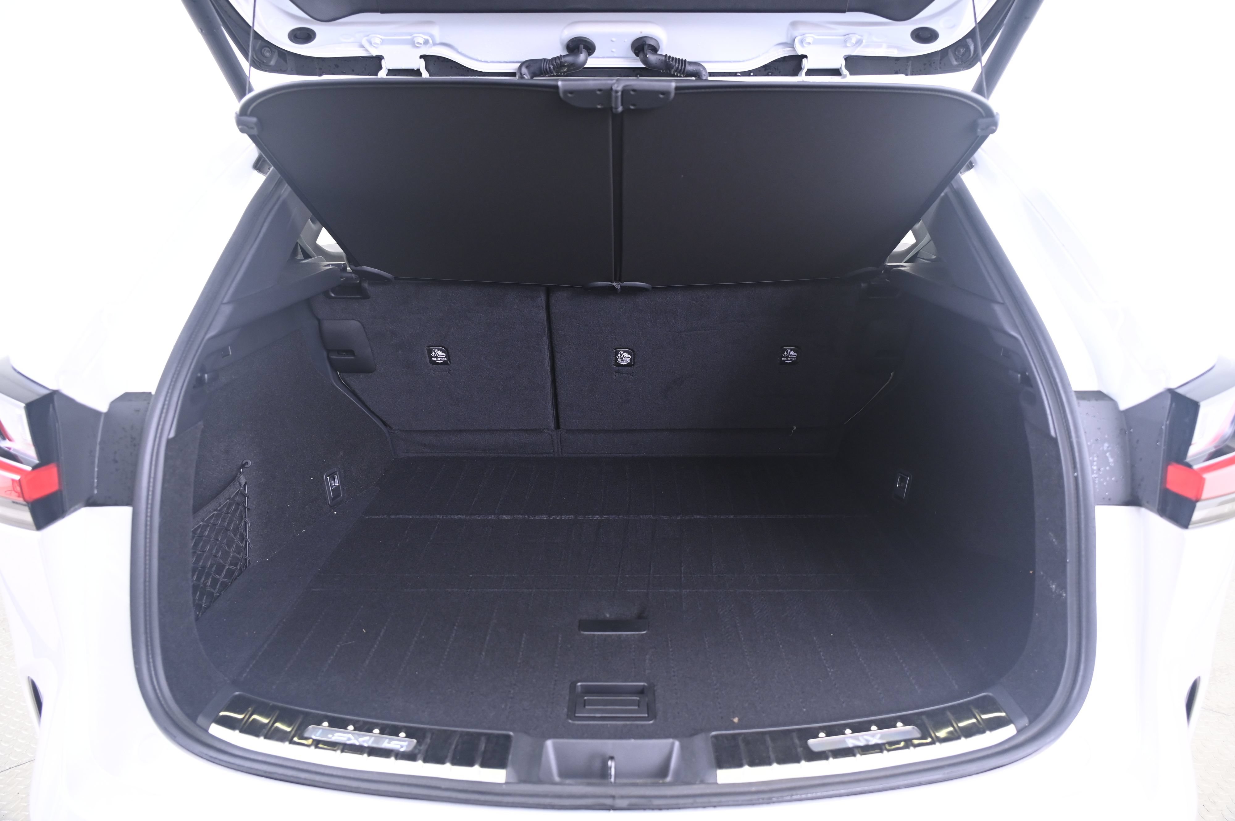 Used 2024 Lexus NX 350h AWD image 15