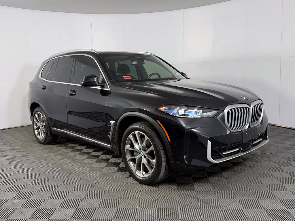 Used 2025 BMW X5 sDrive40i w/ Climate Comfort Package RWD image 4