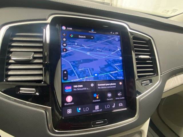 Certified 2024 Volvo XC90 T8 Ultimate w/ Protection Package AWD/4WD image 17