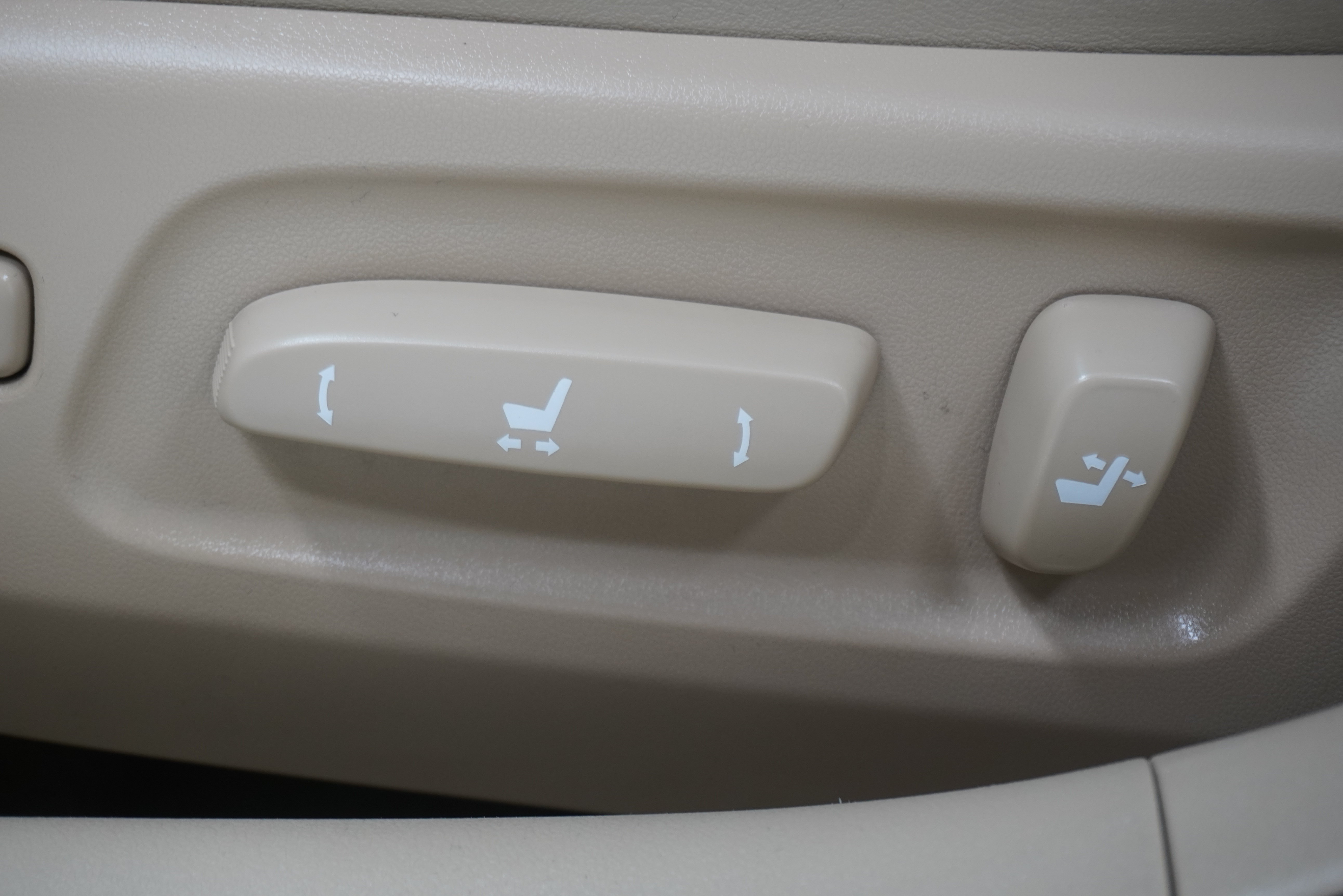 Used 2008 Lexus ES 350 w/ Premium Plus Pkg FWD image 13