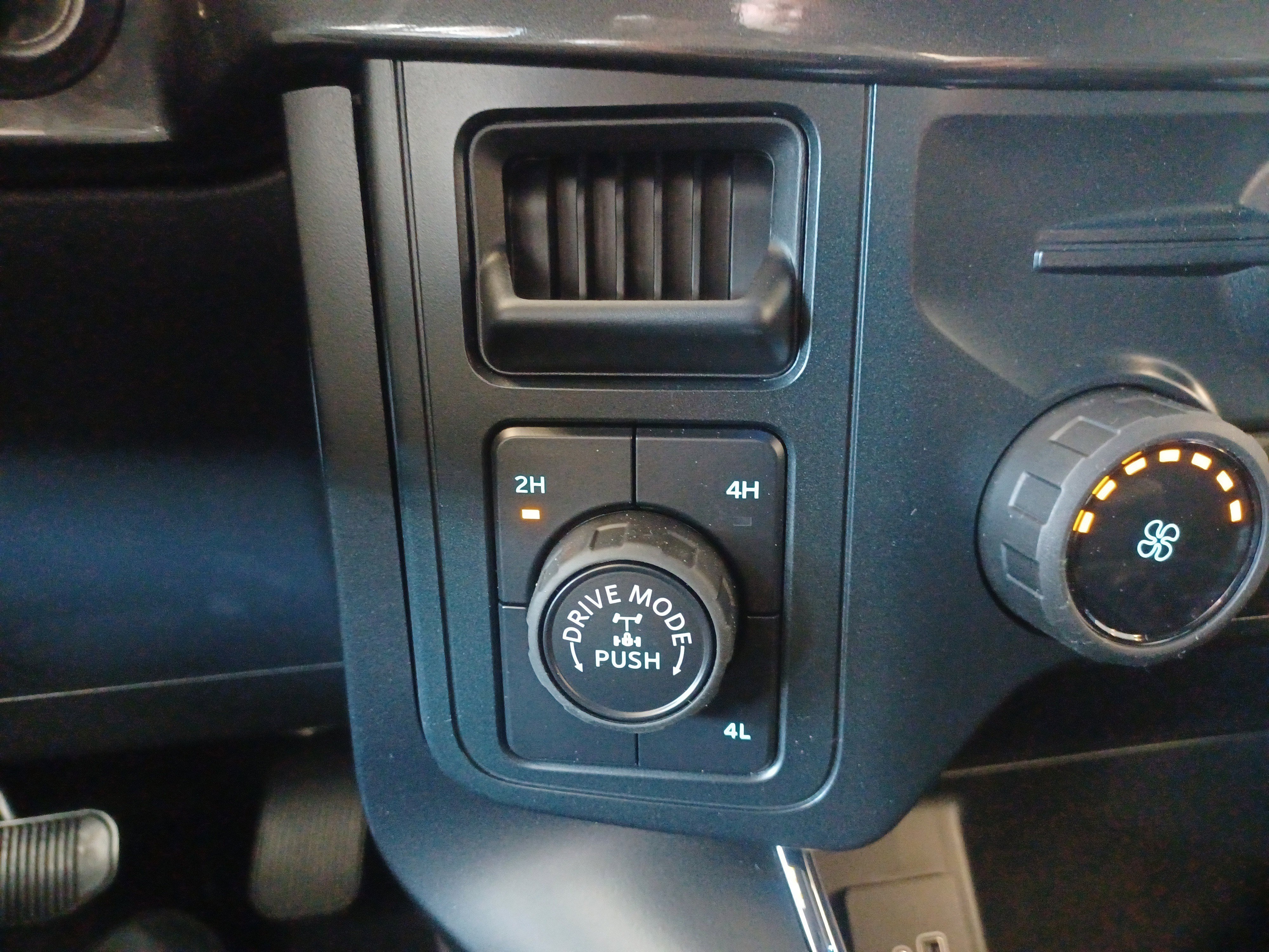 New 2025 Ford F150 STX w/ Equipment Group 200A image 29