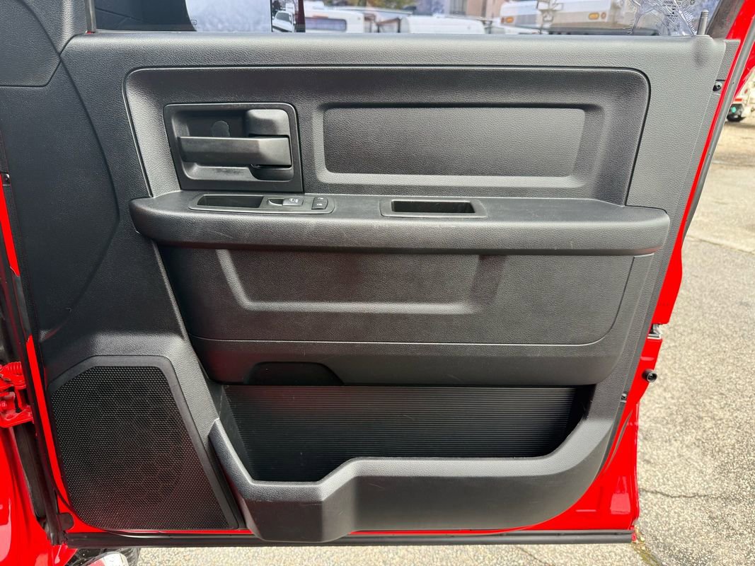 Used 2013 RAM 2500 Tradesman w/ Chrome Appearance Group AWD/4WD image 26