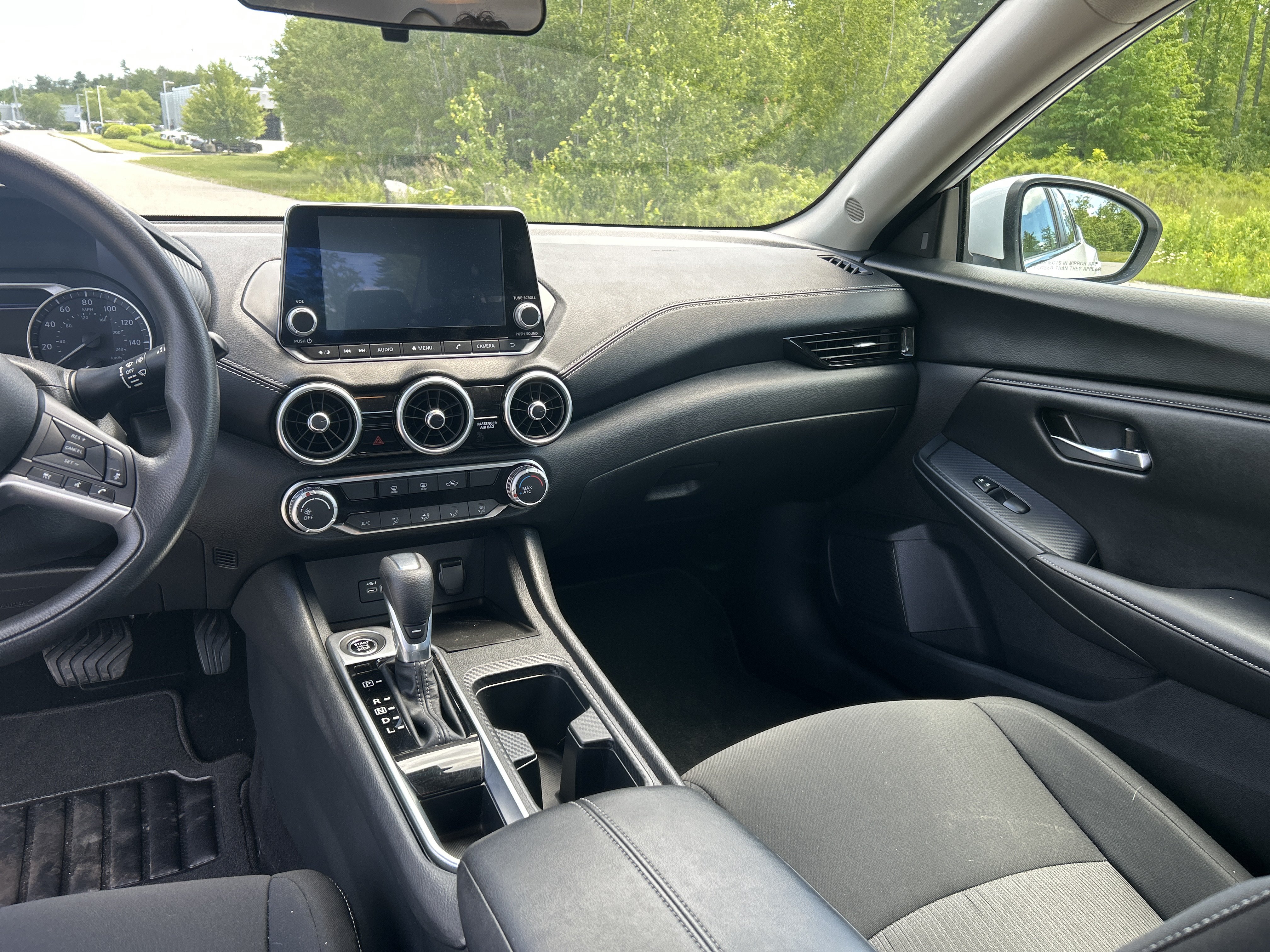 Certified 2023 Nissan Sentra SV FWD image 19