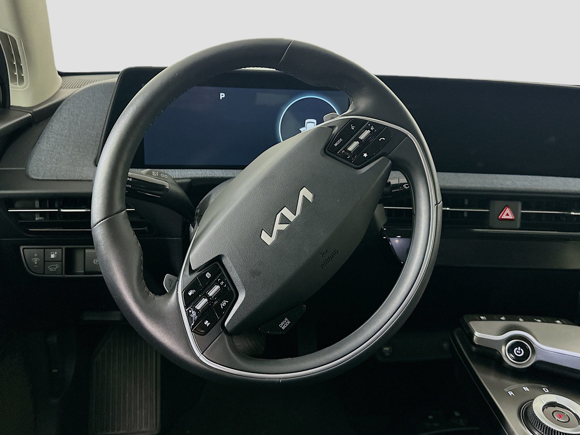 Used 2024 Kia EV6 Wind w/ Wind Technology Package AWD/4WD image 17