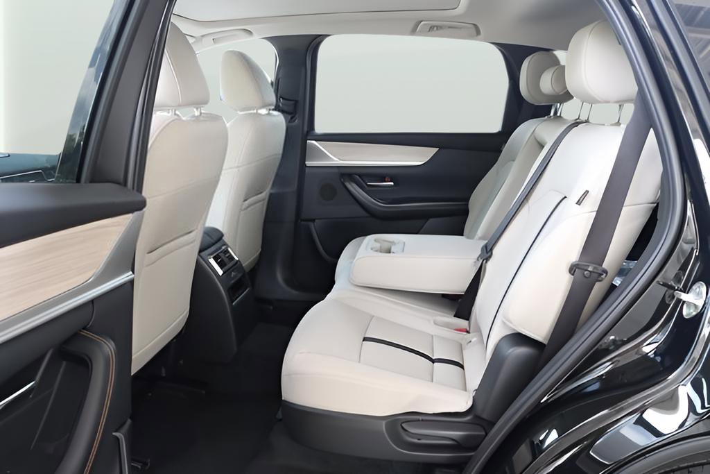 New 2025 MAZDA CX-70 Plug-In Hybrid w/ Premium Pkg AWD/4WD image 20