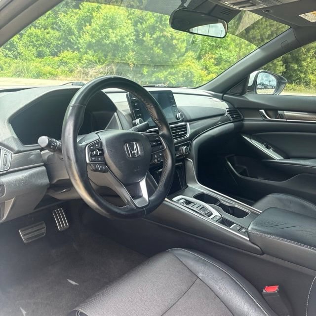Used 2018 Honda Accord Sport image 23