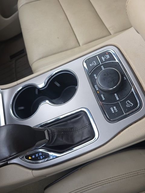 Used 2021 Jeep Grand Cherokee Overland AWD/4WD image 20