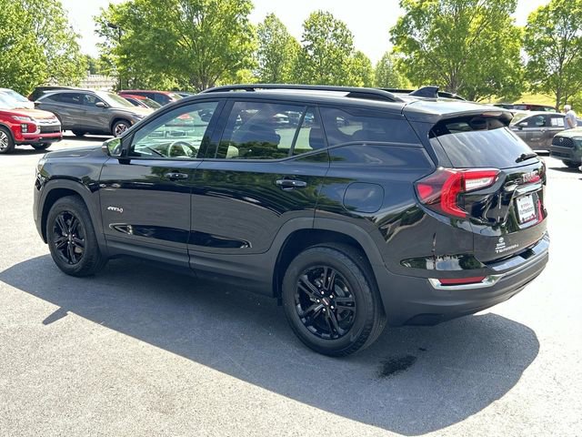 Used 2023 GMC Terrain AT4 AWD/4WD image 6