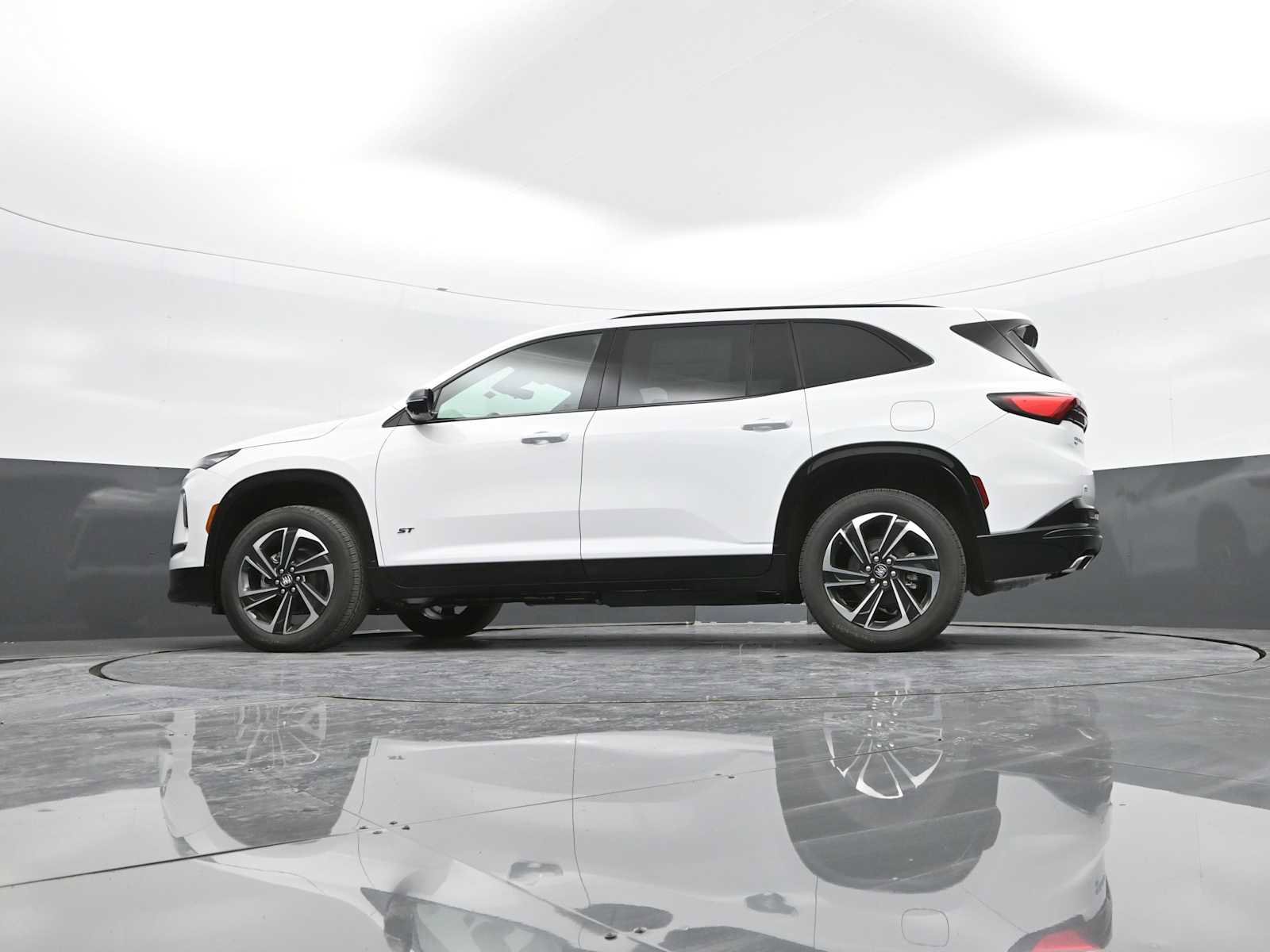 New 2026 Buick Enclave Sport Touring image 36
