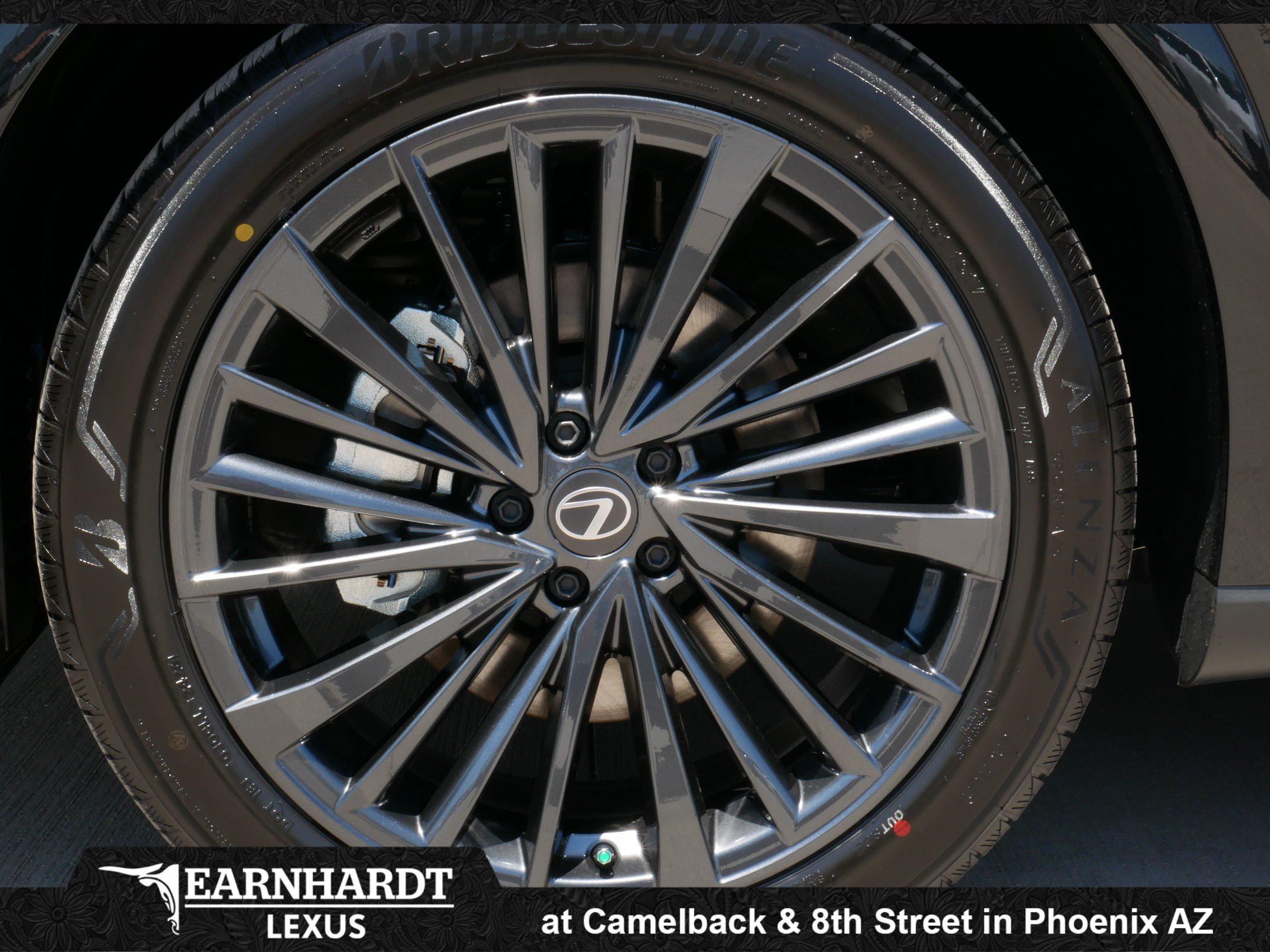 New 2026 Lexus RX 450h AWD w/ Convenience Package image 15