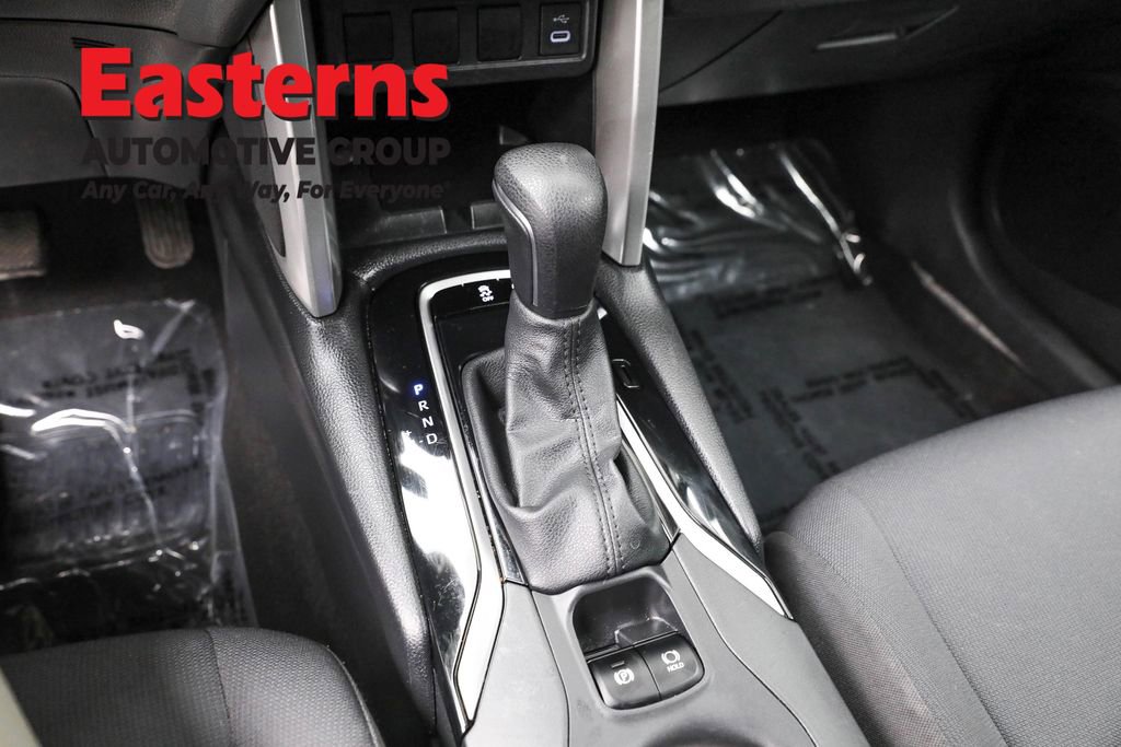 Used 2024 Toyota Corolla Cross LE image 13