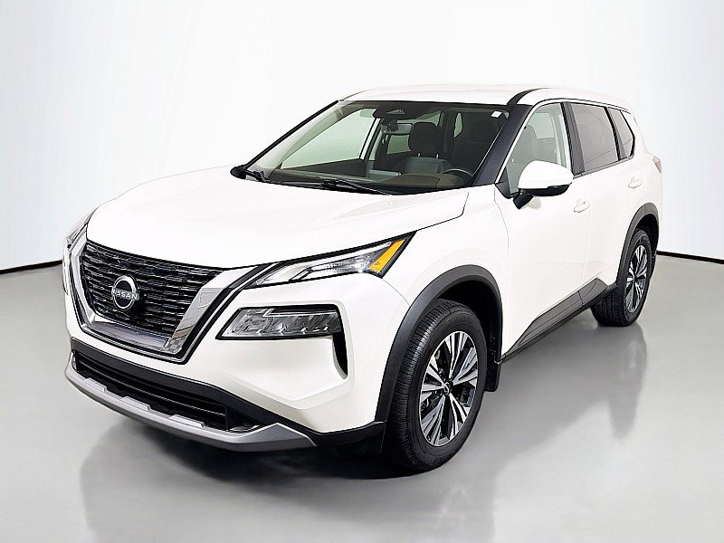 Used 2023 Nissan Rogue SV image 3