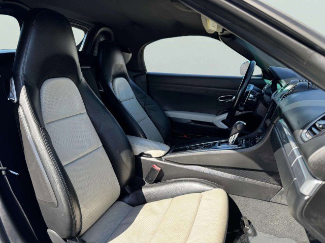 Used 2018 Porsche 718 Boxster S image 37