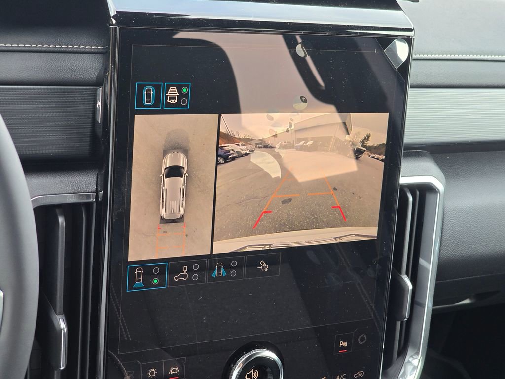 New 2026 GMC Acadia Elevation image 11