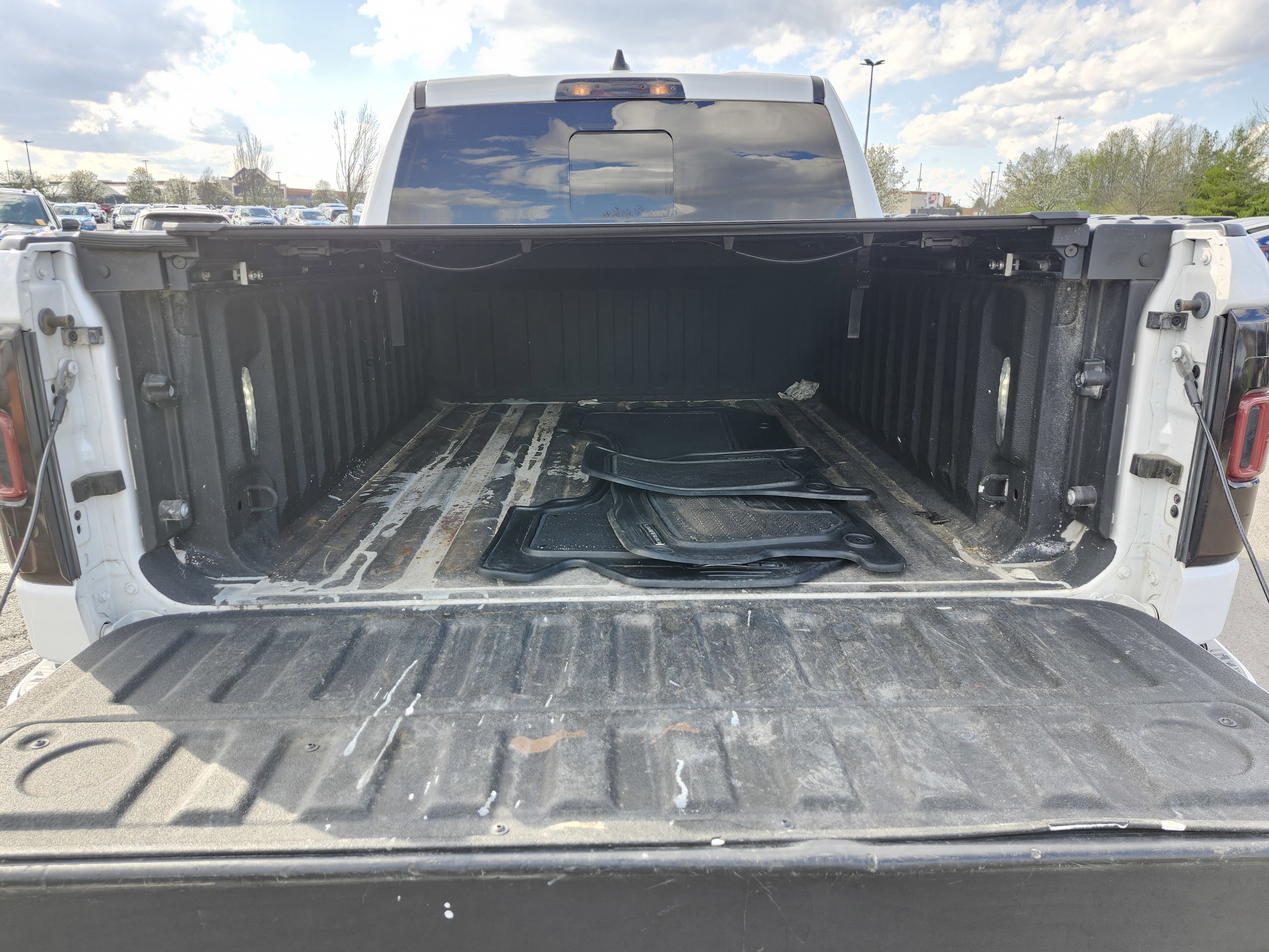 Used 2019 RAM 1500 Limited image 24