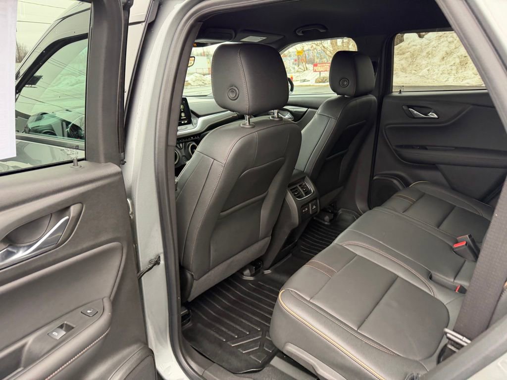 Used 2023 Chevrolet Blazer Premier w/ Driver Confidence II Package image 12