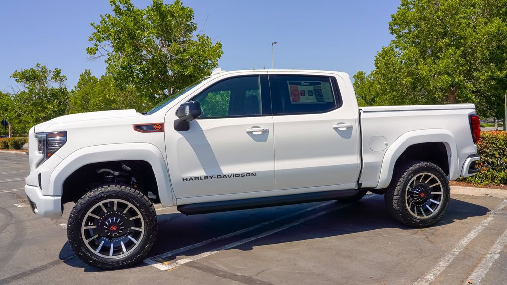 New 2025 GMC Sierra 1500 AT4 w/ AT4 Premium Package image 8