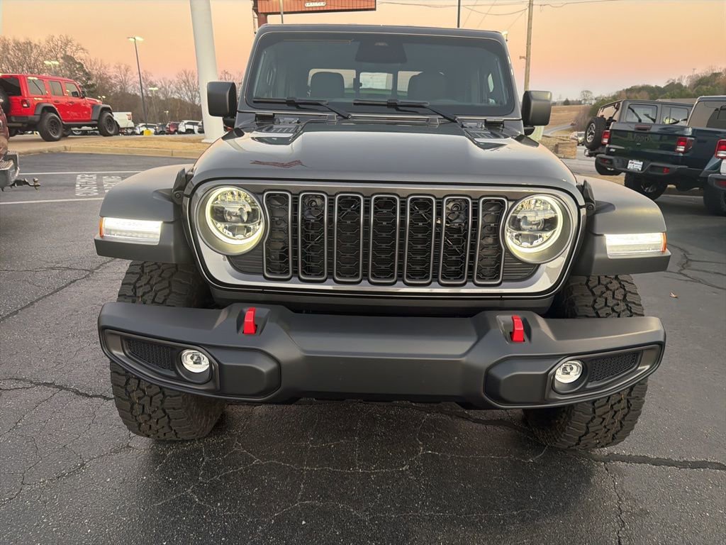 New 2026 Jeep Gladiator Rubicon w/ Steel Power Dome Hood Package AWD/4WD image 5