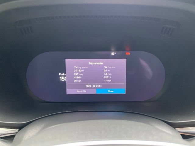 Certified 2023 Volvo XC60 B5 Plus AWD/4WD image 18