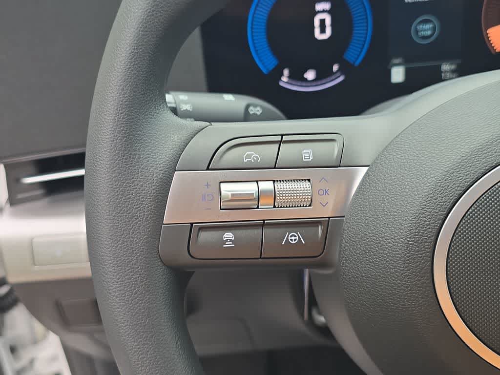 New 2027 Hyundai Kona SE FWD image 24