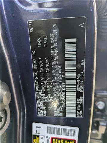 Used 2021 Toyota Highlander LE AWD/4WD image 25