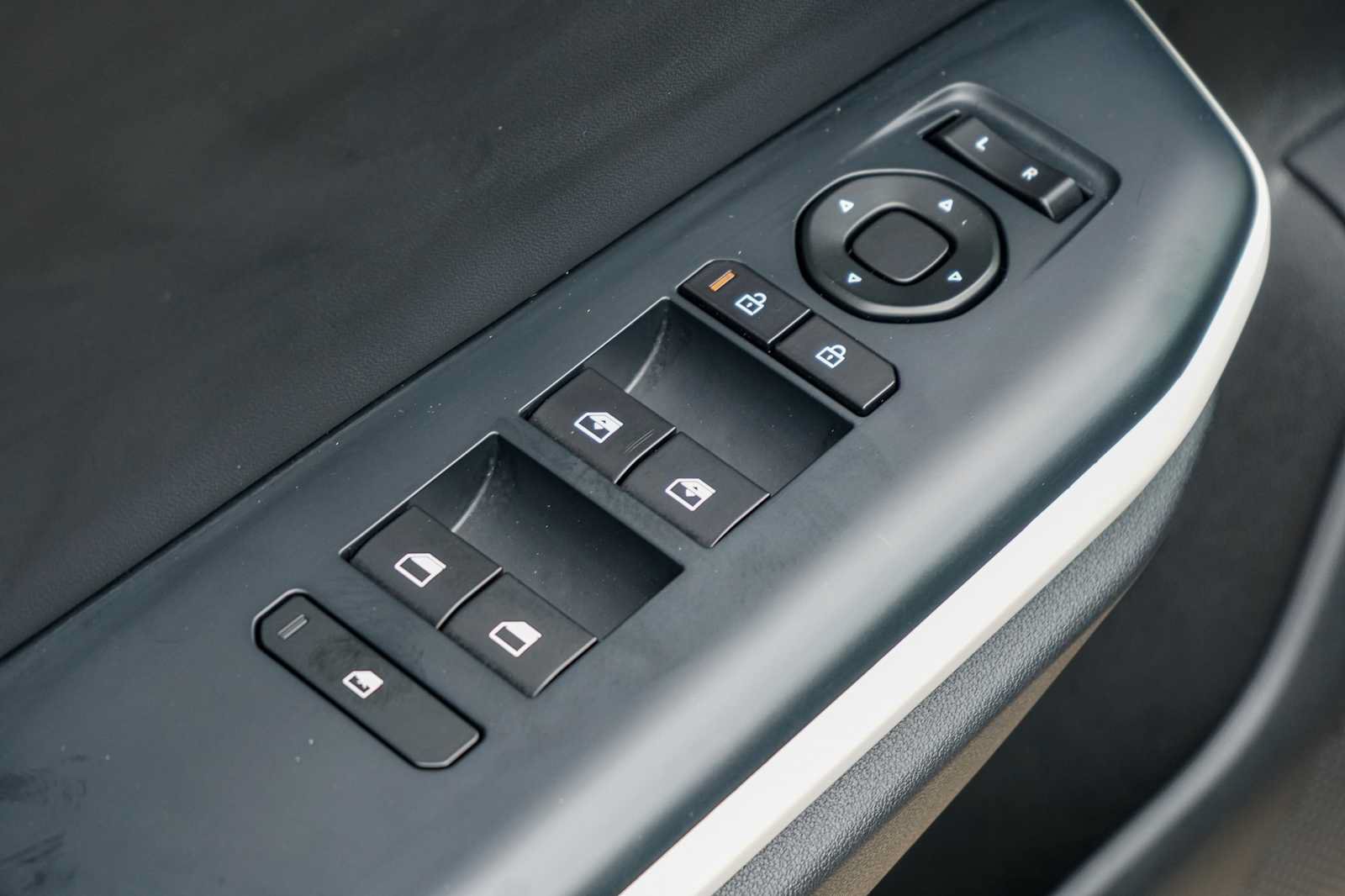 Certified 2025 Kia K4 GT-Line w/ GT-Line Sunroof Package FWD image 16