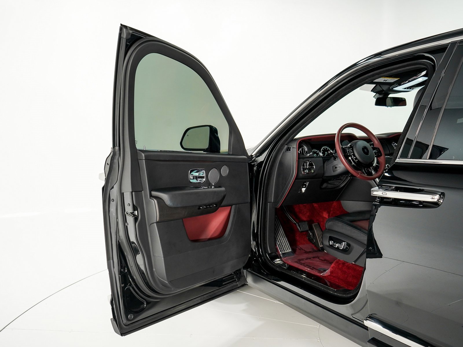 Certified 2022 Rolls-Royce Cullinan image 10