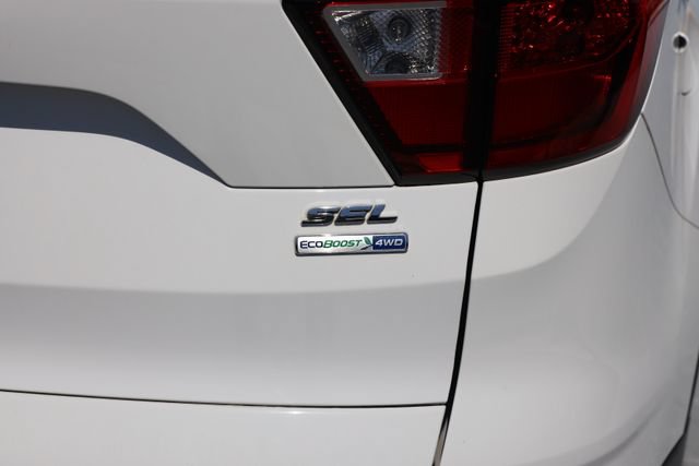 Used 2019 Ford Escape SEL AWD/4WD image 45