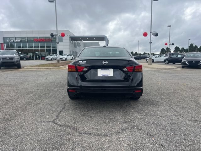 New 2025 Nissan Altima 2.5 S FWD image 10