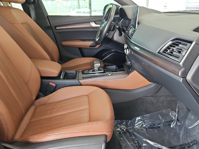 Used 2022 Audi Q5 2.0T Premium Plus AWD/4WD image 28