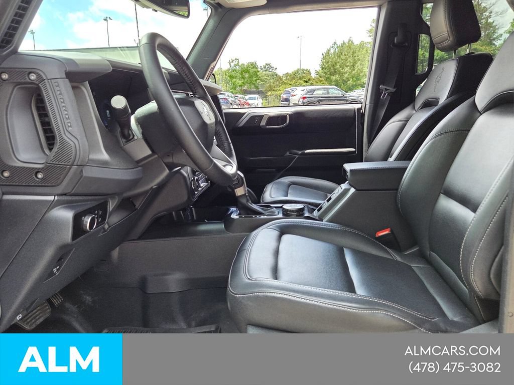 Used 2025 Ford Bronco Badlands AWD/4WD image 6