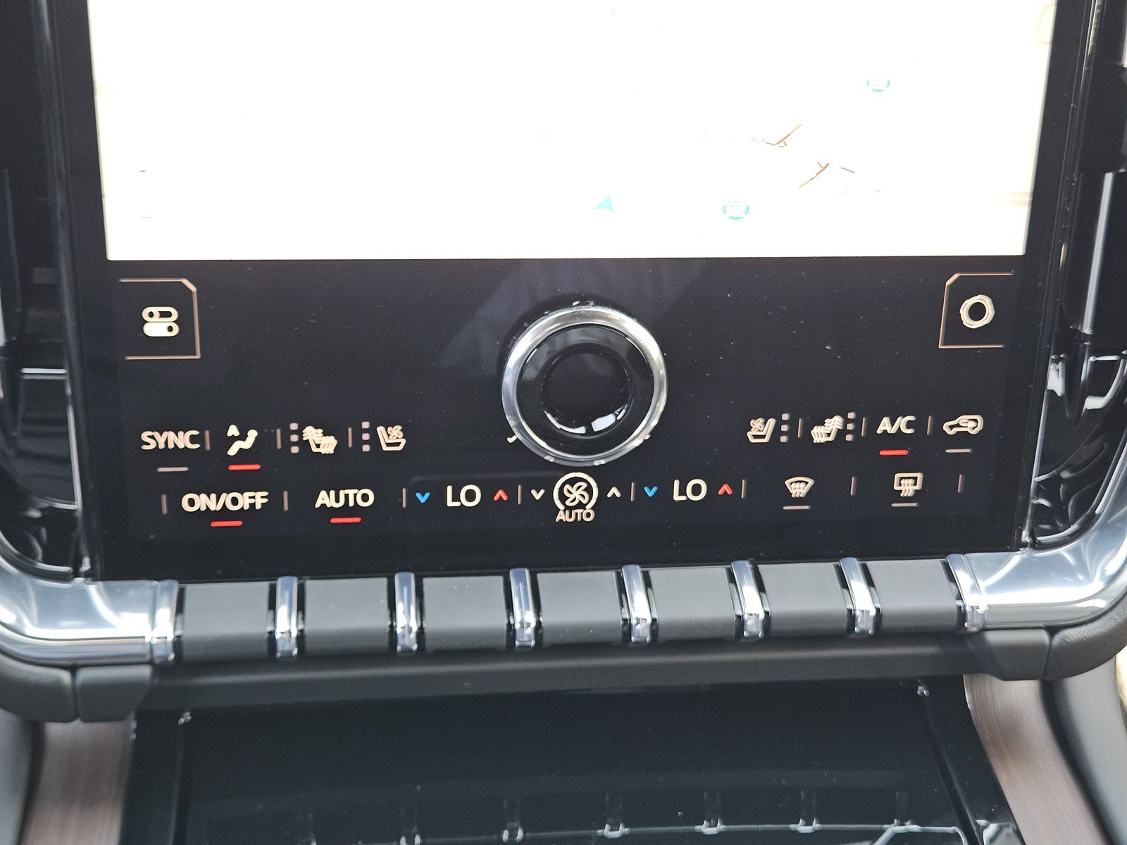 New 2026 GMC Yukon Denali w/ Advanced Technology Package AWD/4WD image 14