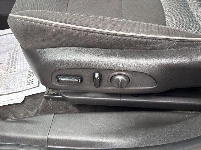 Used 2021 Chevrolet TrailBlazer LT w/ Convenience Package image 12