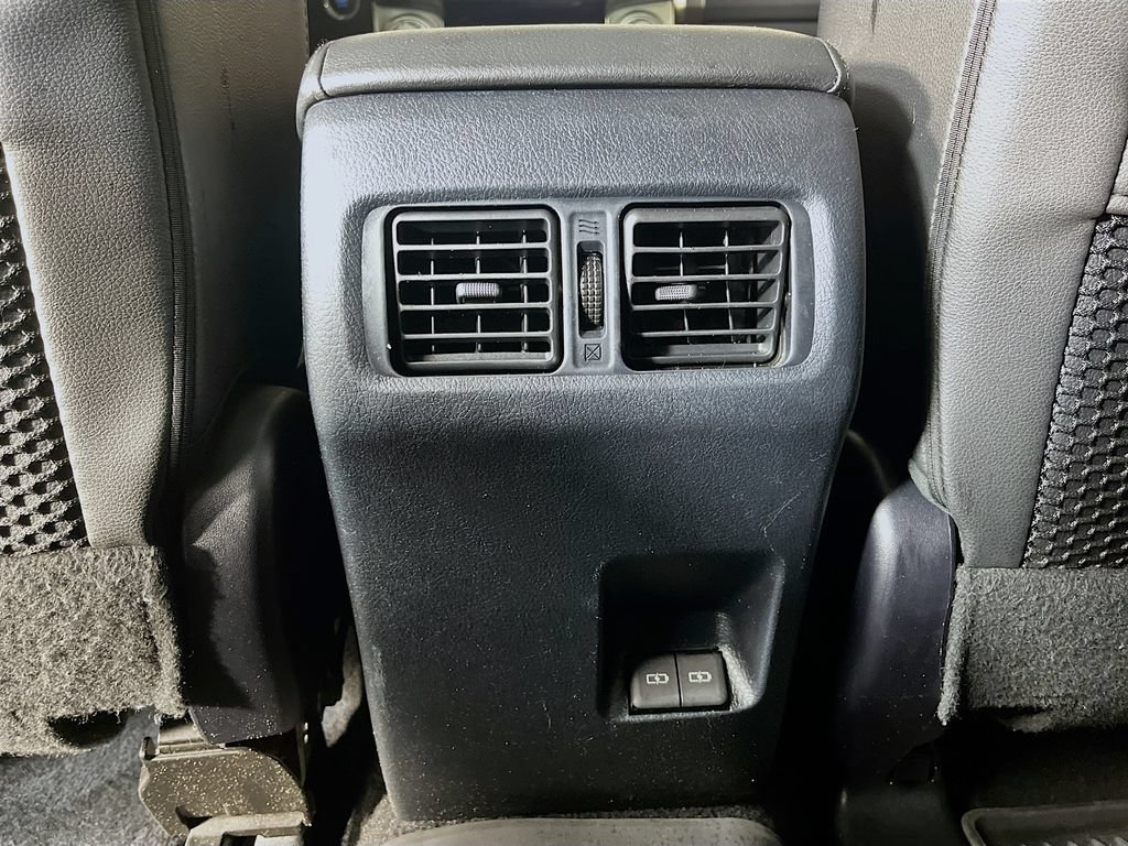 Used 2024 Toyota 4Runner SR5 Premium w/ Moonroof Package AWD/4WD image 32