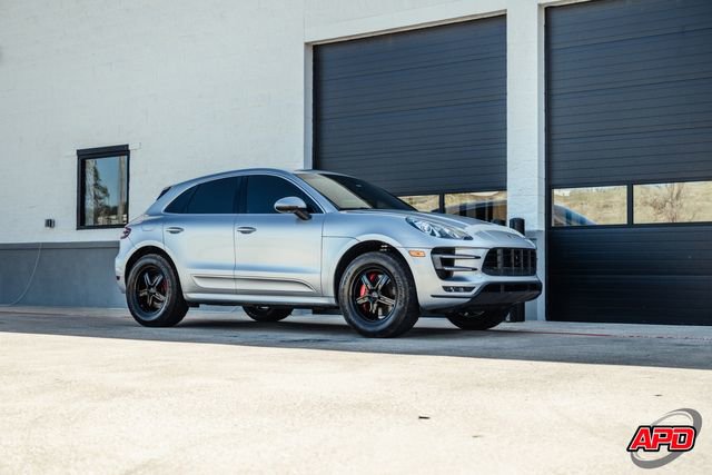 Used 2015 Porsche Macan Turbo image 54