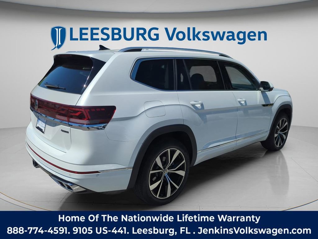 Used 2024 Volkswagen Atlas SEL Premium R-Line image 6