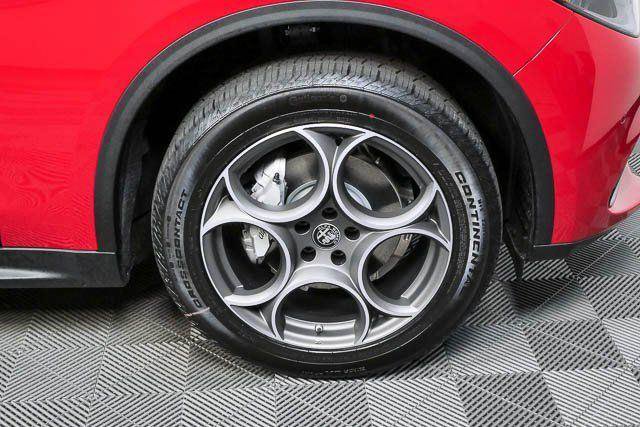 New 2026 Alfa Romeo Stelvio Sprint AWD/4WD image 7