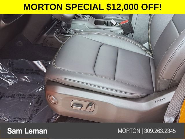 New 2025 Jeep Wrangler Sahara image 19