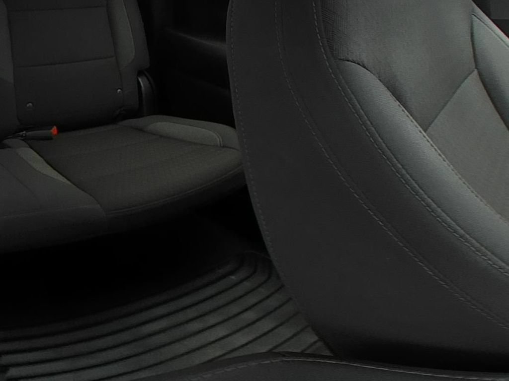 Certified 2024 Chevrolet Silverado 1500 Custom w/ Turbomax Blackout Package RWD image 17