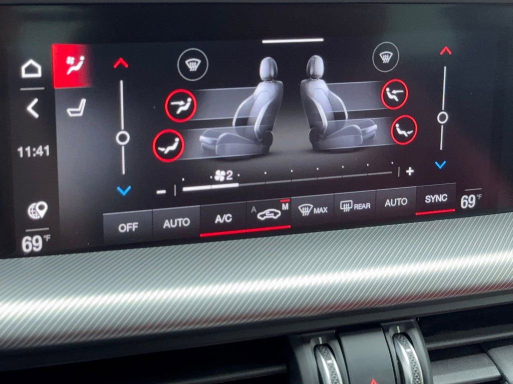 Used 2024 Alfa Romeo Stelvio Veloce image 25