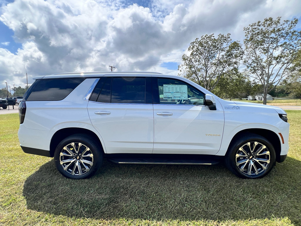 New 2026 Chevrolet Tahoe High Country w/ Sun And Tow Package image 2