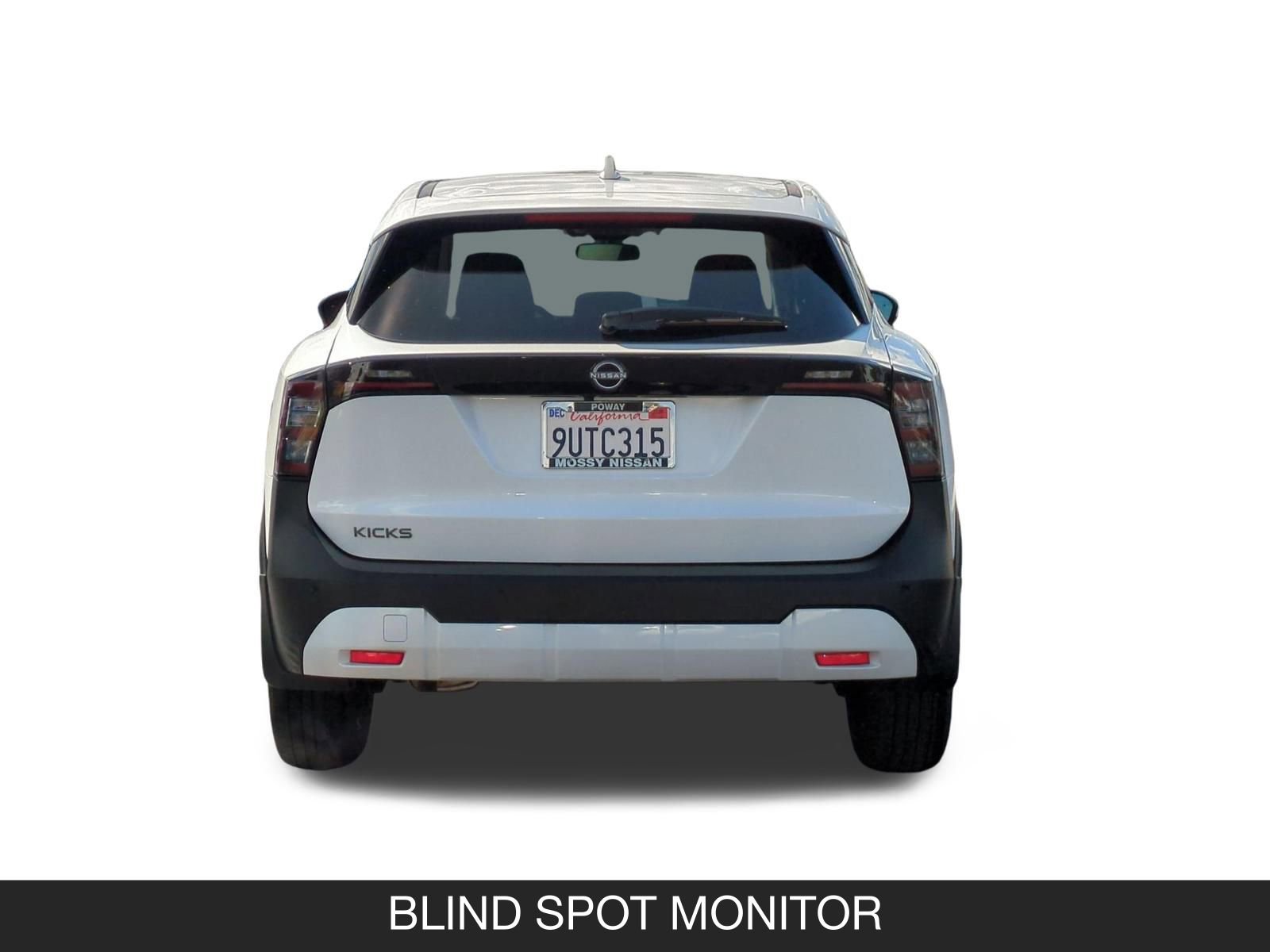 Used 2025 Nissan Kicks SV image 9