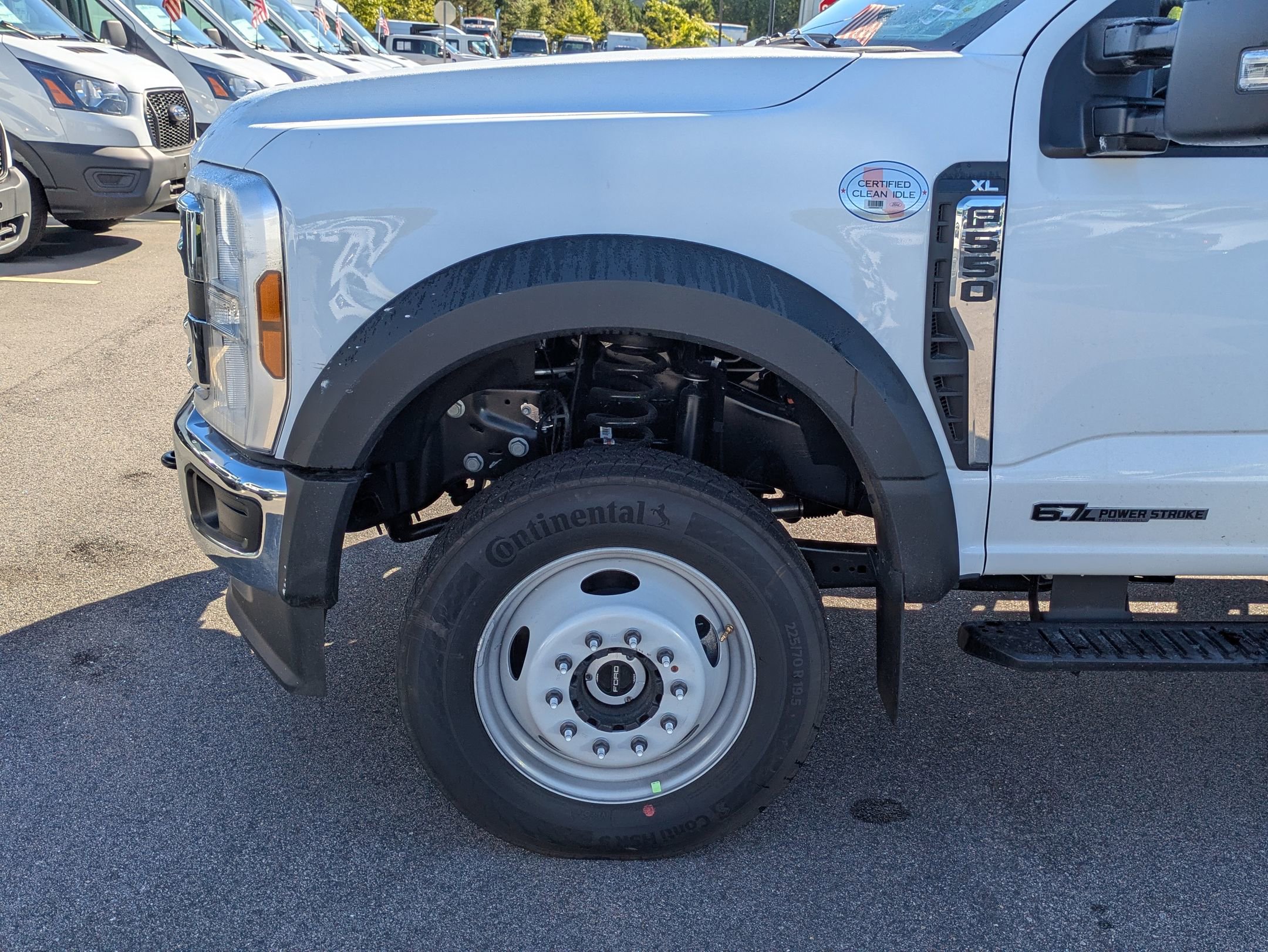 New 2026 Ford F550 4x4 Supercab Super Duty image 8