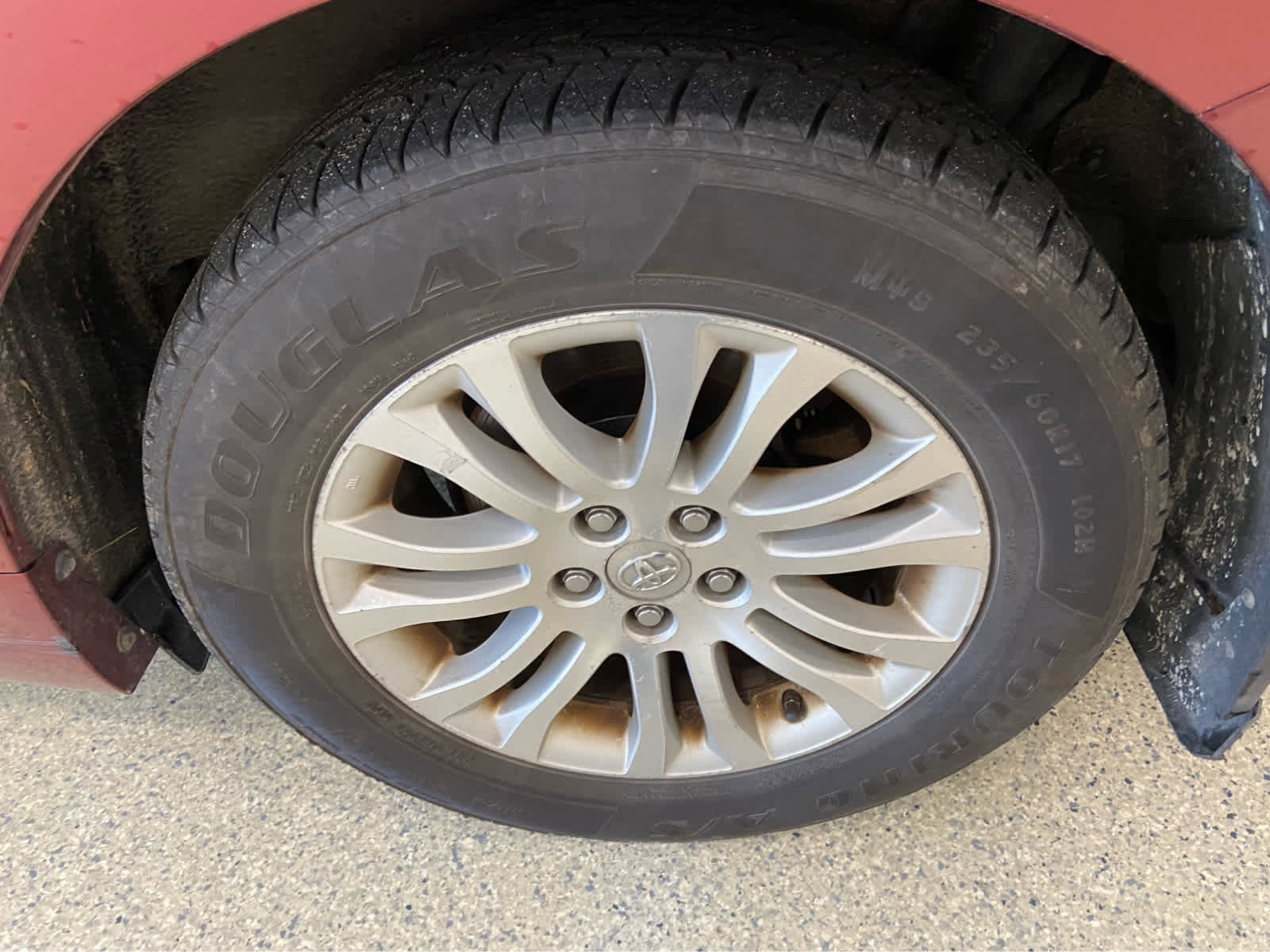 Used 2013 Toyota Sienna XLE FWD image 10