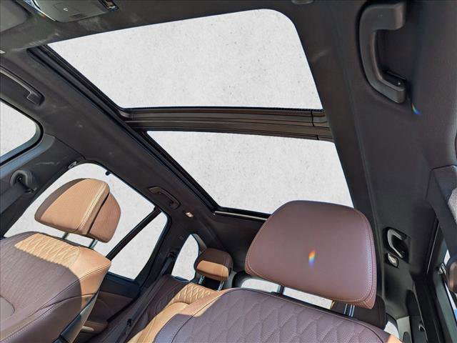 Certified 2022 BMW X5 xDrive45e w/ M Sport Package AWD/4WD image 16